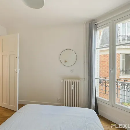 Flexliving - - Abbé Groult Parigi
